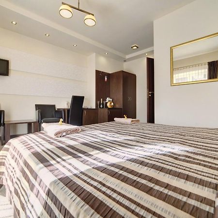 Hotel Orlik 克雷尼察 外观 照片