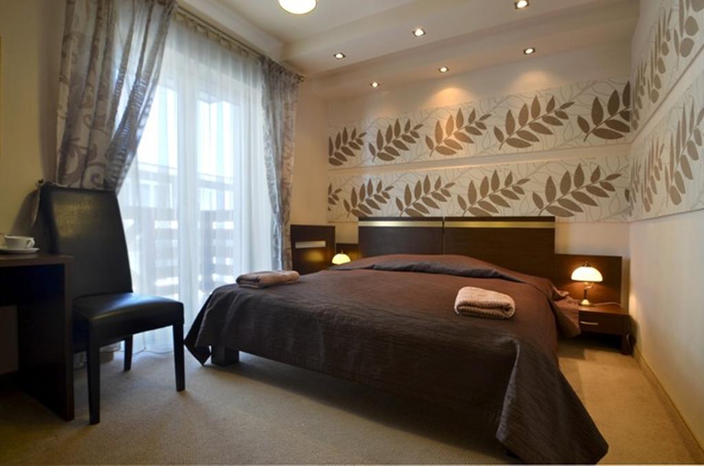 Hotel Orlik 克雷尼察 客房 照片